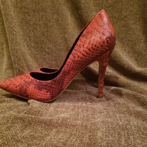 Charles By Charles David Pact Women Pump